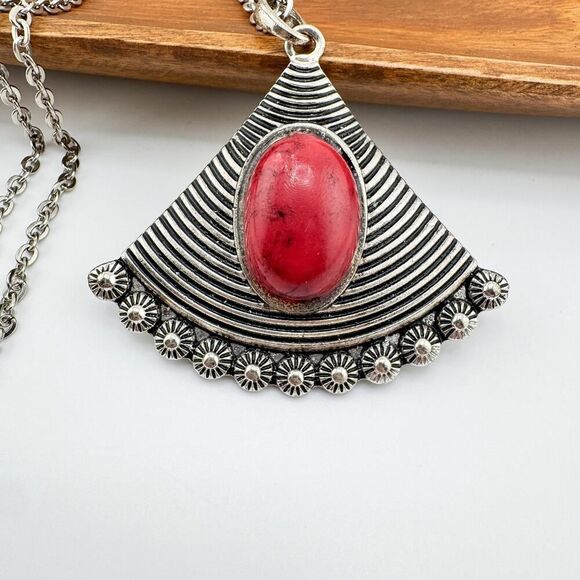 Vintage Tribal Triangle Pendant Necklace Pink Stone Boho Chic Versatile Fan - Picture 7 of 12